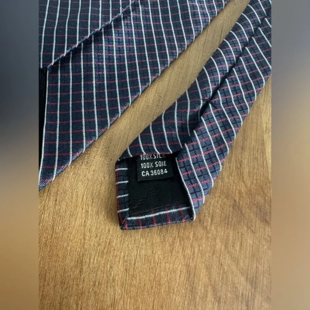 Sazzari 100% Silk Tie Mens One Size Black Red White Striped Design Excellent